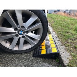 Kantstensrampe 600x300x10cm